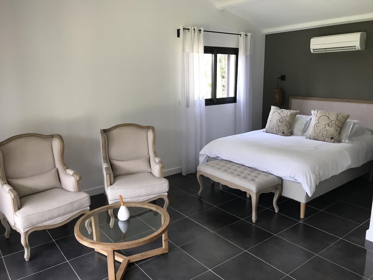 Bed and Breakfast Mas Des Limites à Rognonas Extérieur photo
